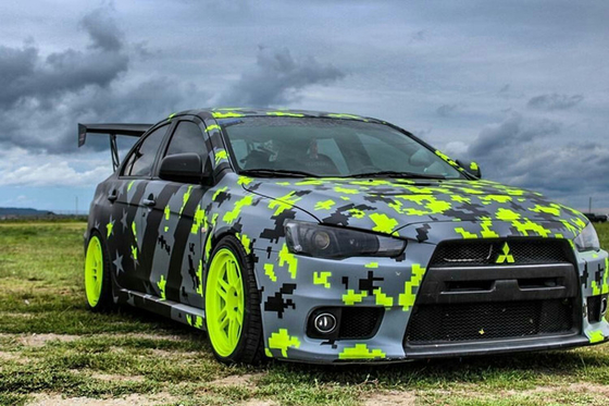 Rotolo di carta Matt Car Wrap bianco dei veicoli della decorazione dell'autoadesivo stampabile automatico del vinile 18m