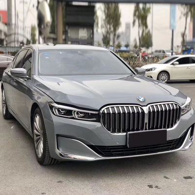 Il film di Grey Chrome Car Vinyl Wrap protegge la pittura dallo sbiadire i graffi ed i chip