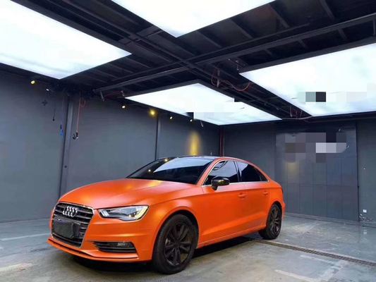 Le automobili graffiano l'involucro resistente Matte Metallic Orange Wrap swipeable del vinile