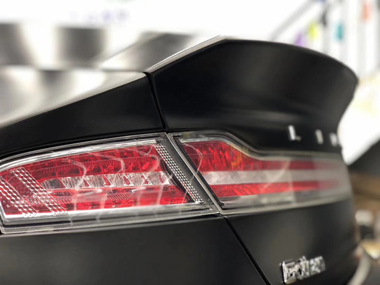 Rotolo Crystal Ceramic Matte Black Bubble metallico dell'involucro dell'automobile della prova di calore libero