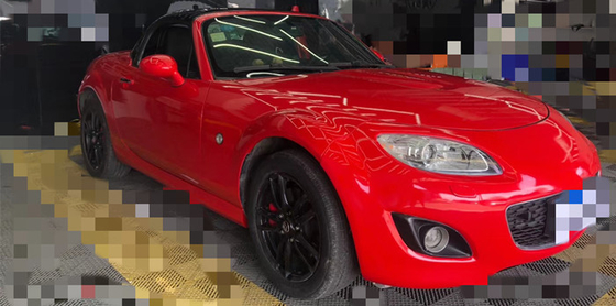 Temperatura scorrevole dell'alto di lucentezza di Ferrari dell'automobile dell'involucro rilascio rosso dell'aria resistente