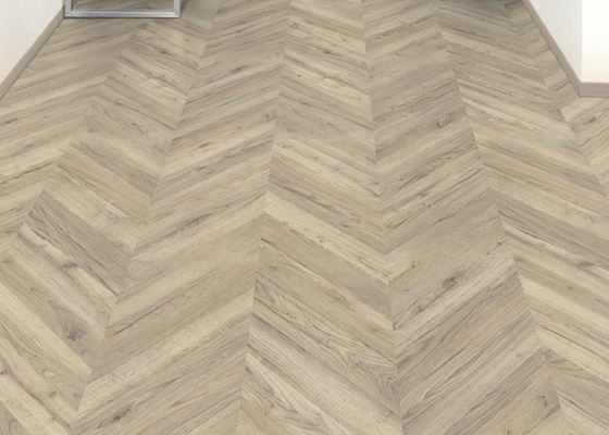Film di legno autoadesivo 0.7mm del vinile del grano di effetto della quercia di Chevron